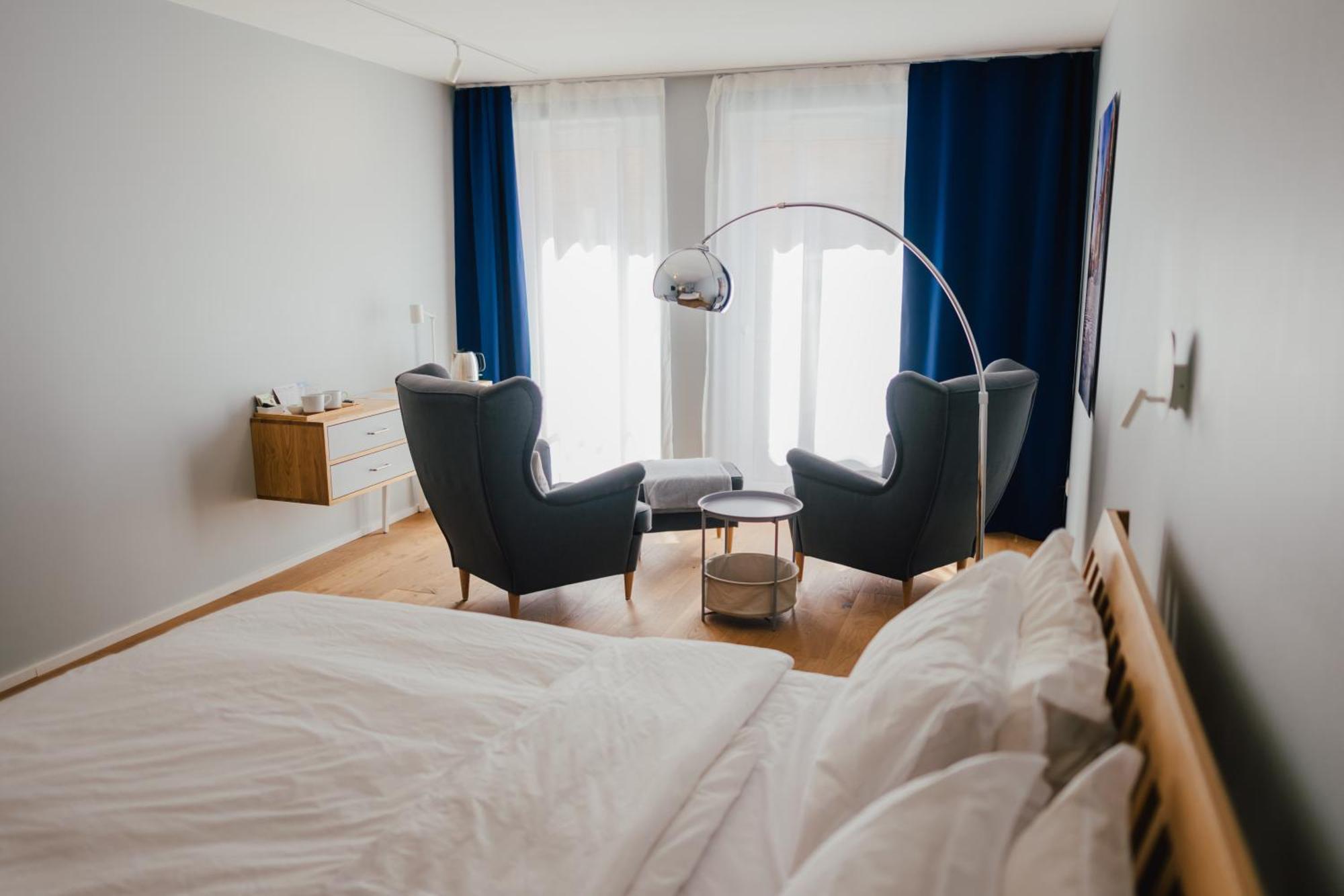 The Layhead Hotel